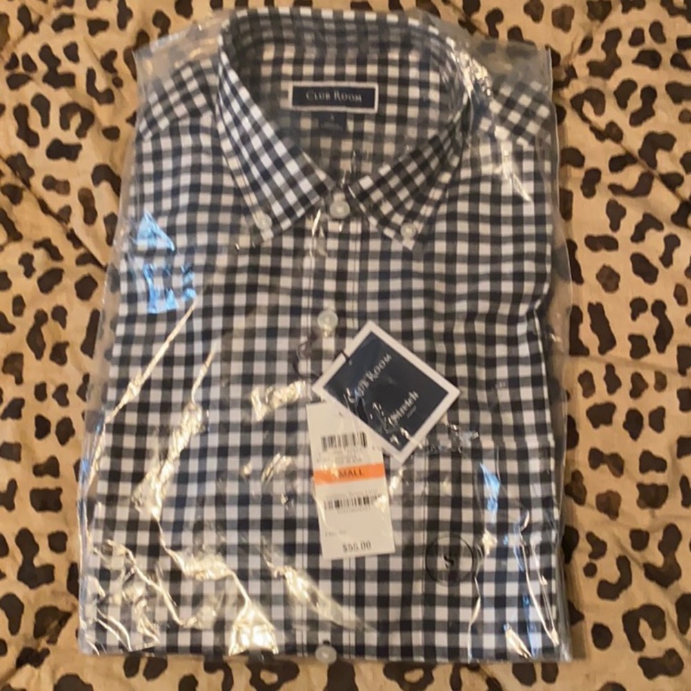 Club Room Button Up size S NWT
